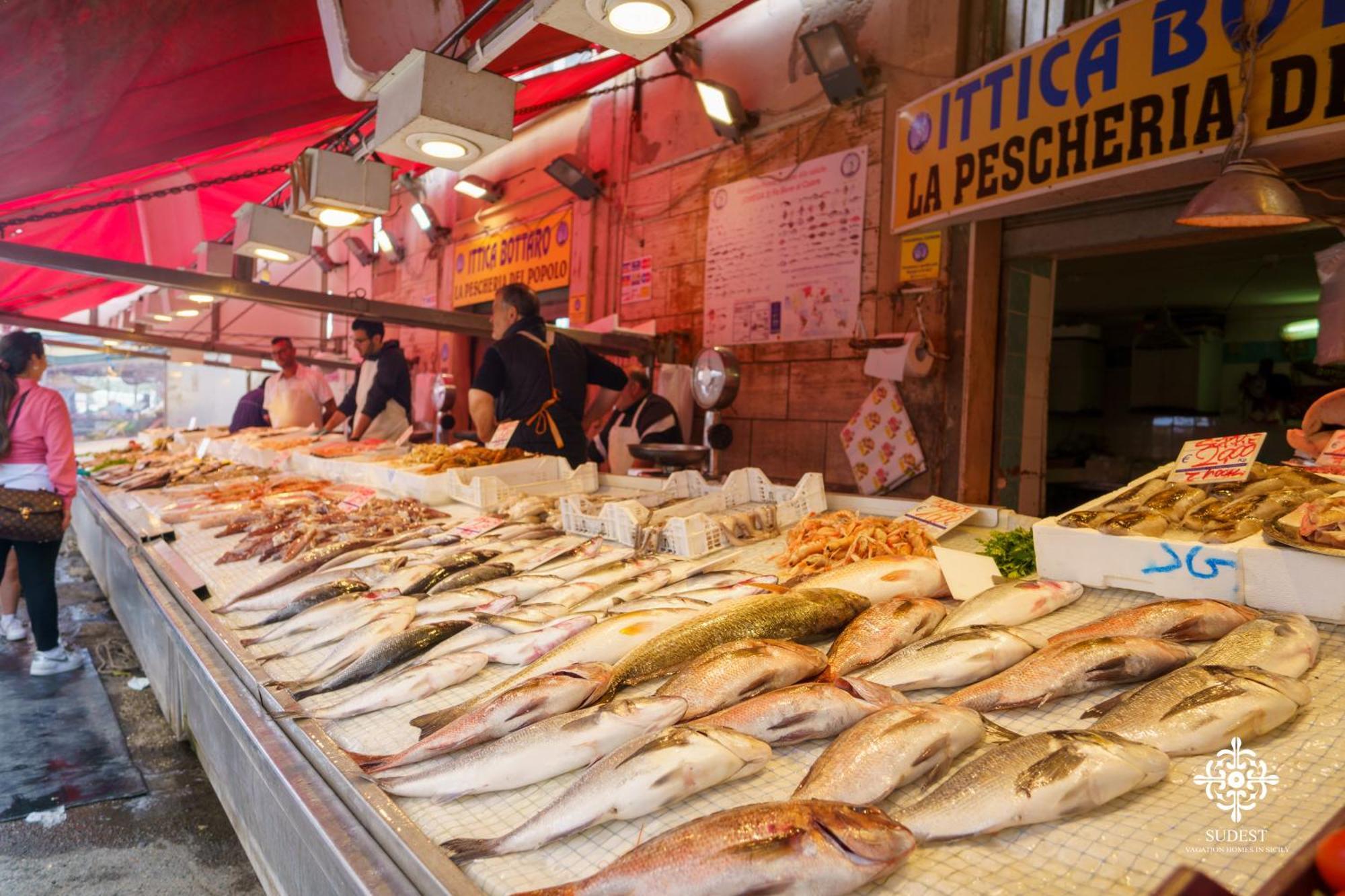 La Terrazza Sull'Antico Mercato Di Ortigia Syracuse Esterno foto